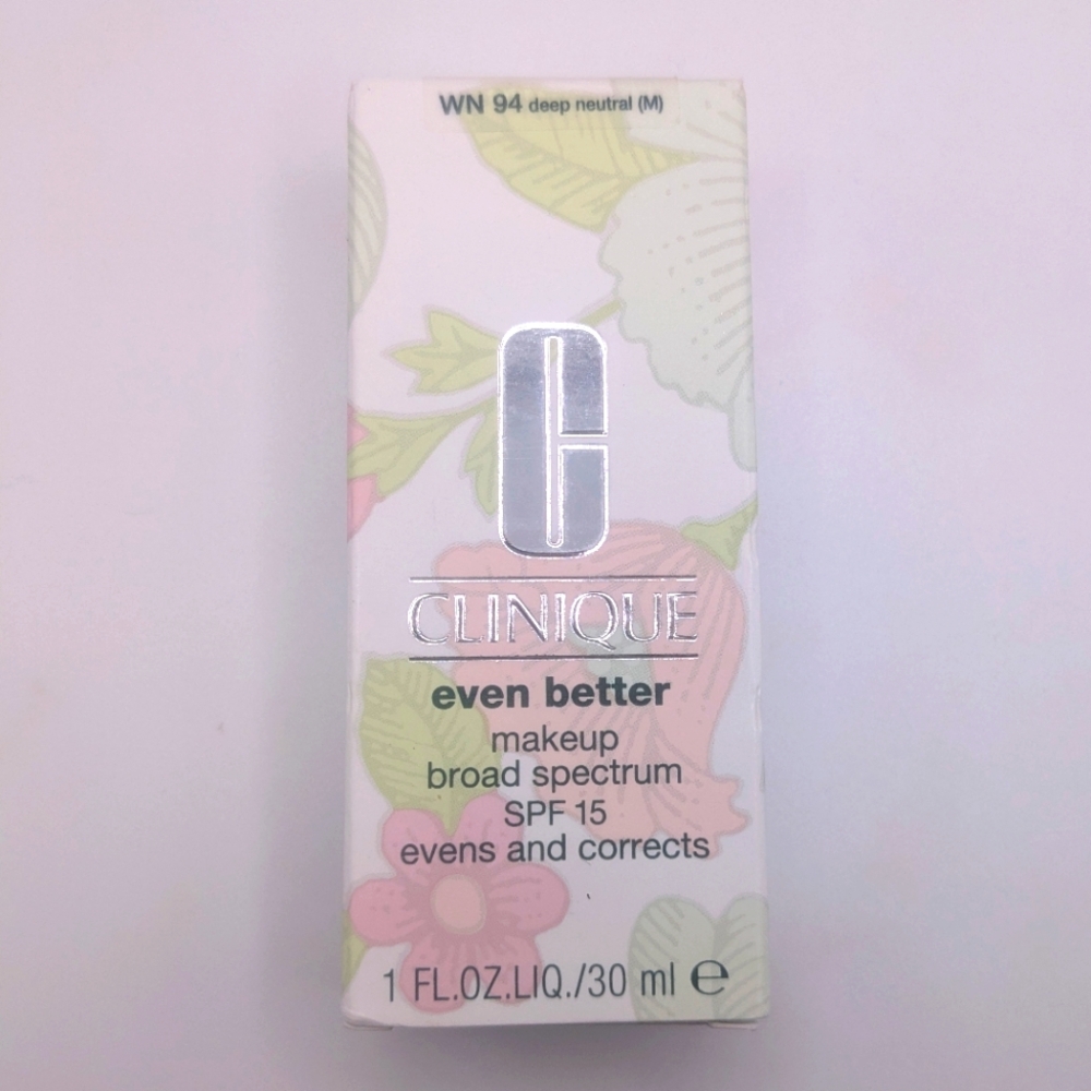 Clinique Even Better SPF15 Combination Evens And Corrects Foundation
